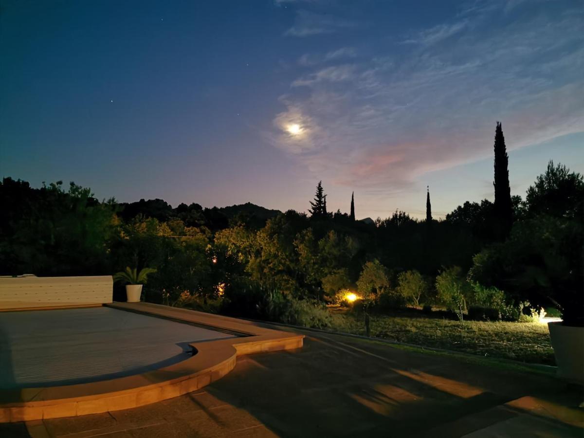 Villa Milagro - 3 Bedroom Finca Style Villa With Pool Near Golf Course/Beaches - Air Cond. Pollenca Luaran gambar