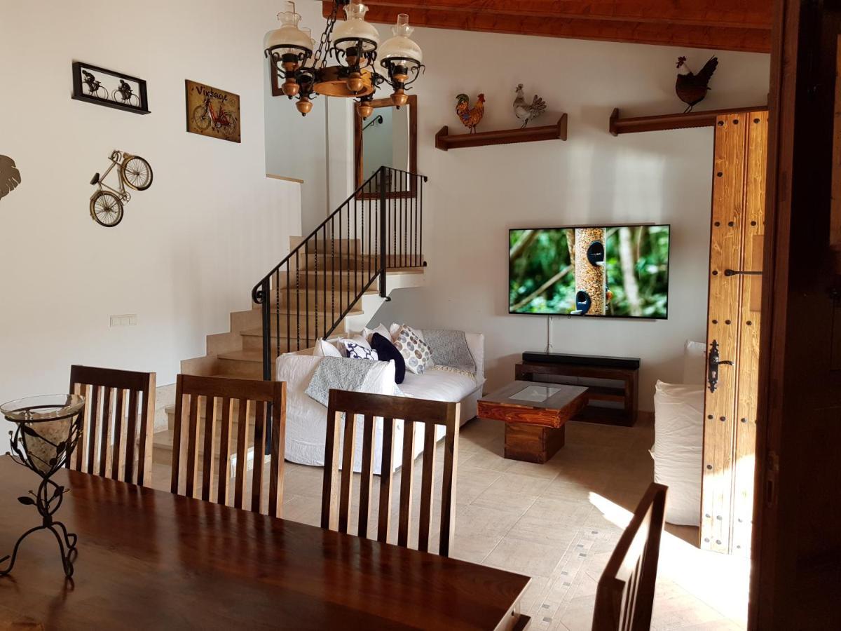 Villa Milagro - 3 Bedroom Finca Style Villa With Pool Near Golf Course/Beaches - Air Cond. Pollenca Luaran gambar