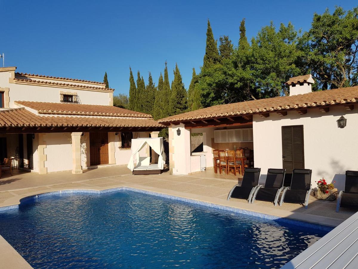Villa Milagro - 3 Bedroom Finca Style Villa With Pool Near Golf Course/Beaches - Air Cond. Pollenca Luaran gambar